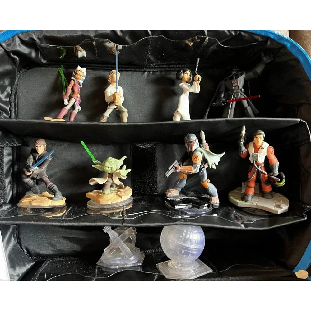 Disney Infinity Star Wars 3.0 LOT 8 Figures, 2 Crystals, Portal, & Carrying Case